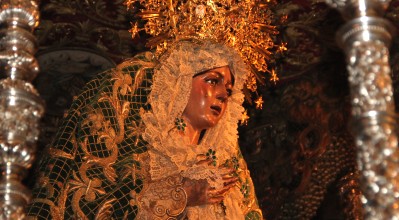 Our Sacred Headlines in his «pasos»