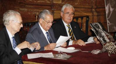 ESPERANZA NUESTRA Presentation 2012; The President of the Brotherhood