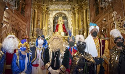 SS. MM. los Reyes Magos visitan la Basílica